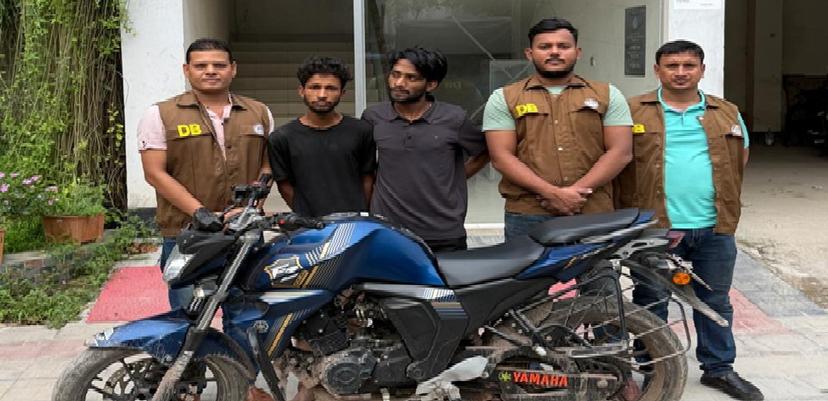 নরসিংদীতে ডিবির অভিযানে মটর সাইকেল উদ্ধার গ্রেপ্তার দুই