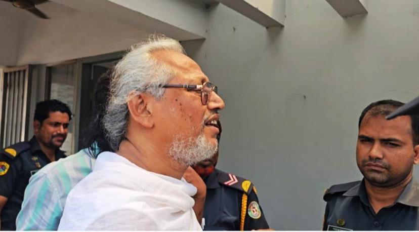 কারামুক্ত বাউল শিল্পী আবুল সরকার