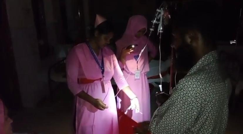 কলাপাড়া হাসপাতালে জেনারেটর ও আইপিএস বিরম্ভনায় রোগীরা