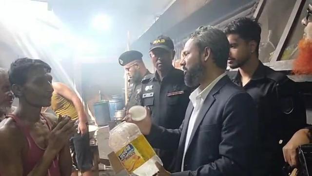 মৌলভীবাজারে নিষিদ্ধ ‘হাইড্রোজ’ ব্যবহার ৩ প্রতিষ্ঠানে লাখ টাকা জরিমানা