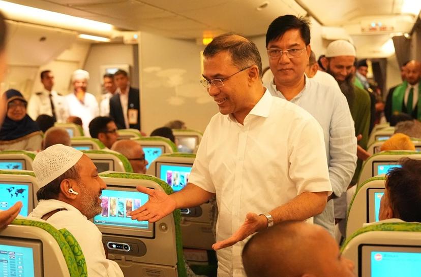 আল্লাহর ঘরে যাচ্ছেন ? প্রধানমন্ত্রী