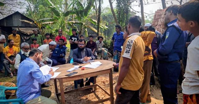 বালু উত্তোলনে তিনজনের দুই মাসের বিনাশ্রম কারাদণ্ড