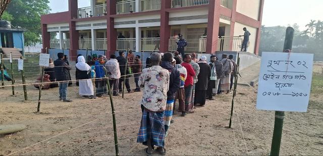 মৌলভীবাজার জেলার ৪টি সংসদীয় আসনে ভোট গ্রহন শুরু,আইনশৃংখলায় নিয়োজিত থাকছে বিভিন্ন বহিনীর ১০ হাজার সদস্য