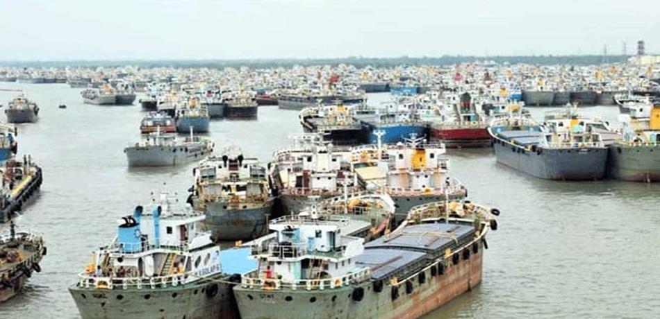 চট্টগ্রাম বন্দরের এলাকায় মজুতদারীর বিরুদ্ধে জিরো টলারেন্স-৭২ ঘণ্টার বেশি কোনো লাইটার বা কোস্টার জাহাজ থাকতে পারবেনা