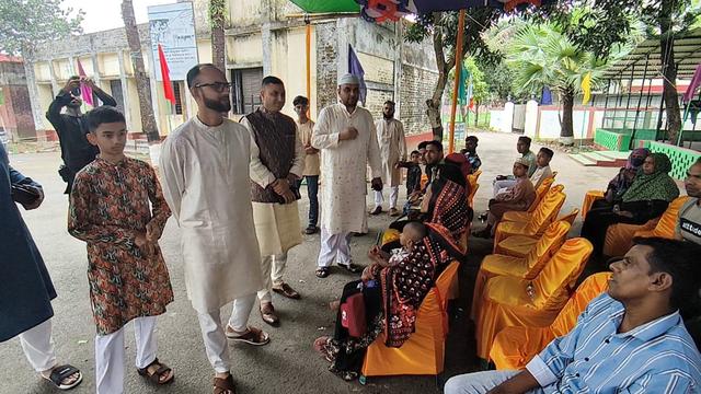 ঈদের আনন্দ পৌছে গেছে কারাগারের চার দেয়াল ভেদ করে!যেভাবে কাটে বন্দীদের ঈদ