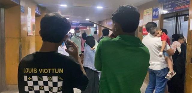 মুন্সিগঞ্জের সিরাজদিখানে টেটাযুদ্ধে ৪ জন টেঁটাবিদ্ধসহ আহত ৯