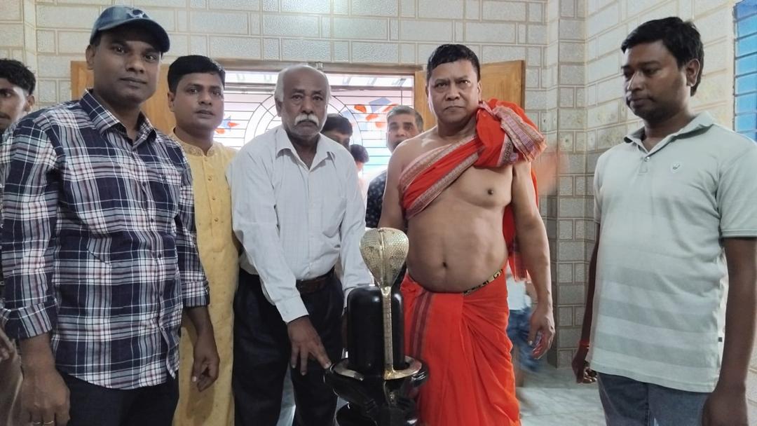 মুন্সীগঞ্জে পূজাঅর্চনার মধ্য দিয়ে শিব মন্দির উদ্বোধন