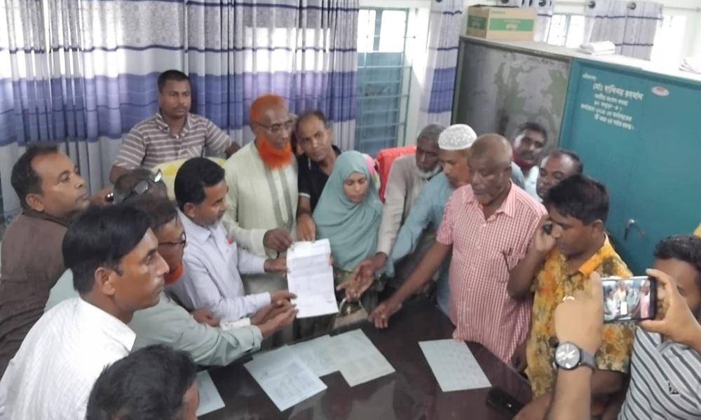 বগুড়া,ডিও লেটার জমা দিতে গিয়ে সংঘর্ষ, ছু/রি/কা/ঘা/তে আহত ১