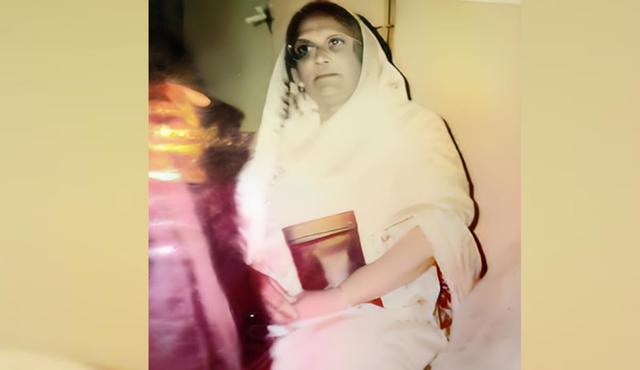 স্মৃতির আলোয় আনজুমন আরা বেগম: এক স্নেহময়ী মায়ের নীরব উত্তরাধিকার