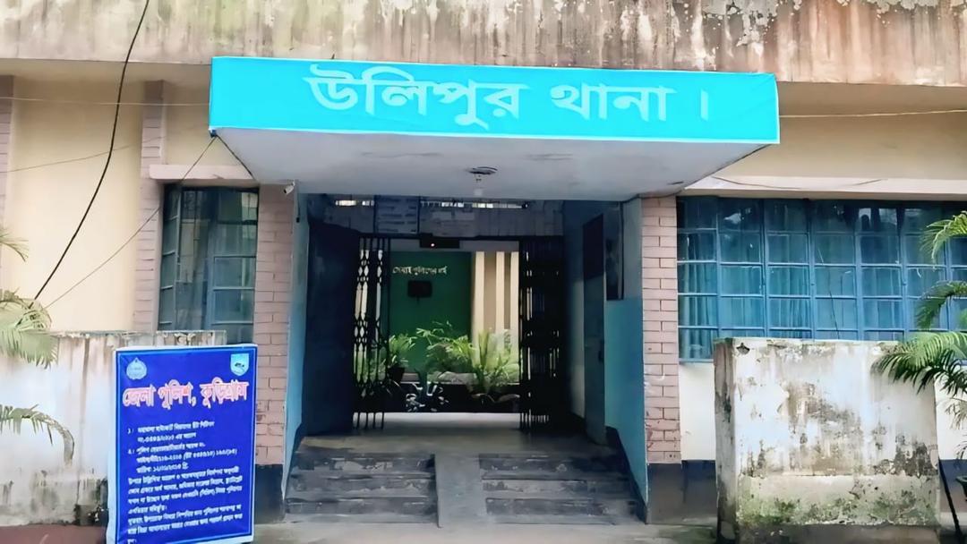 গৃহবধূর রহস্যজনক মৃত্যু,হত্যা না আত্মহত্যা তদন্তে পুলিশ