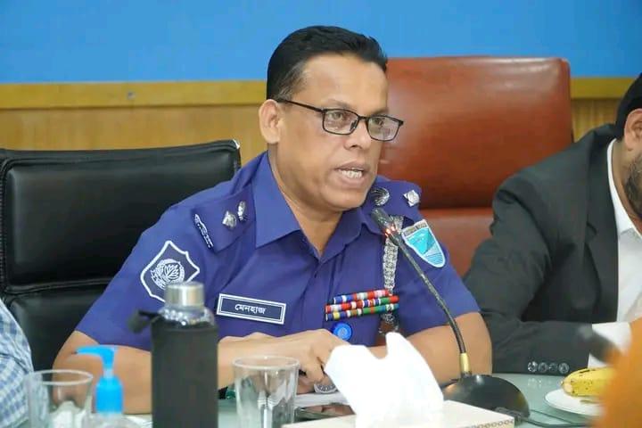 মুন্সিগঞ্জ পুলিশ সুপারের সঙ্গে মুন্সিগঞ্জের বার্তার ঈদ পূর্ববর্তী শুভেচ্ছাবিনিময়