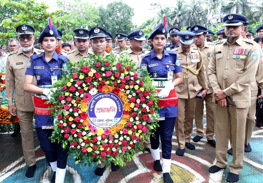 জুলাই গণঅভ্যুত্থান দিবসে রাঙামাটিতে পুলিশের শ্রদ্ধা ও আলোচনা সভা