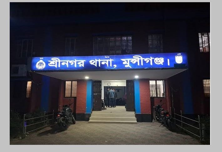 শ্রীনগরের দুই প্রবীন সাংবাদিক মব সৃষ্টিকারী বালুদস্যুদের হা/ম/লা/র শিকার