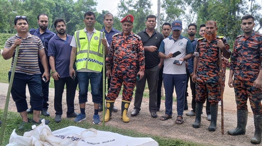 হামহামের দুর্গম সিতাপে ভাসছিল অজ্ঞাত লাশ