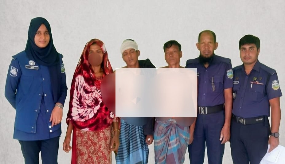 বৃদ্ধা নি'হ'তে'র ঘটনায় পুলিশের তৎপরতায় ৮ ঘণ্টায় গ্রে'প্তা'র ৩