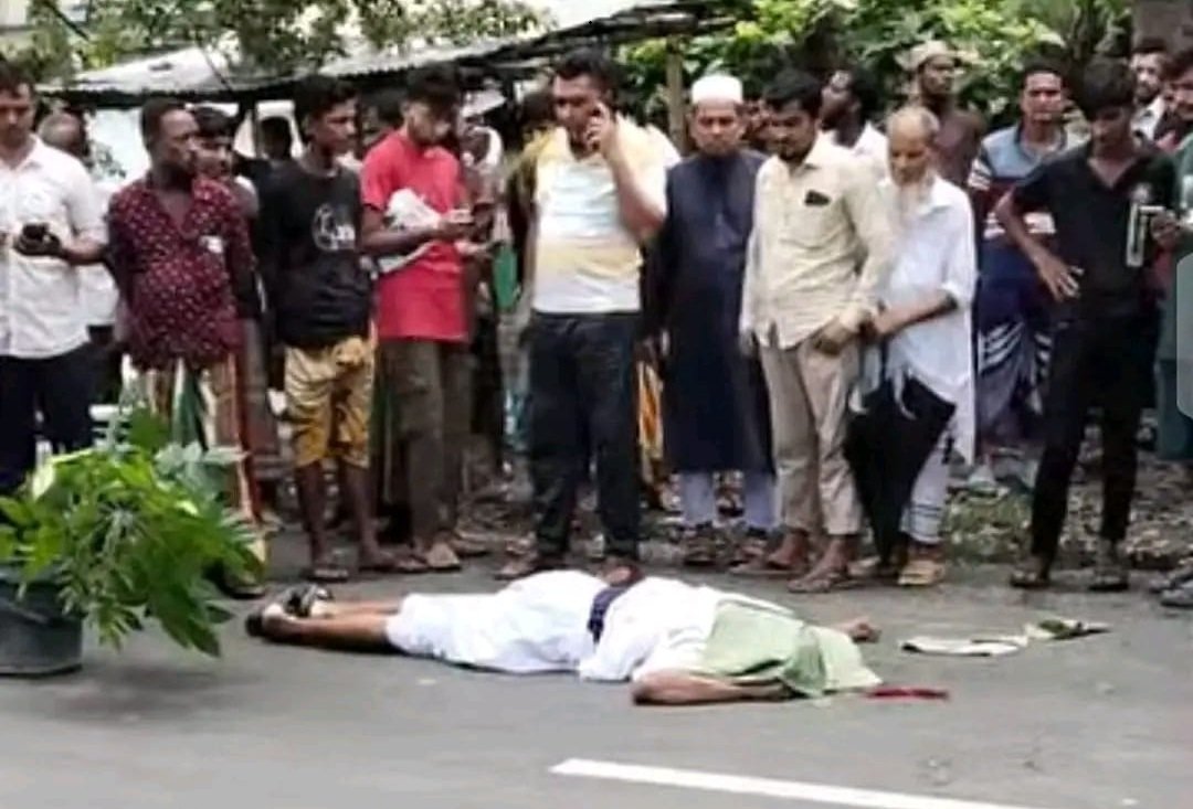 ‎মোংলা-খুলনা মহাসড়কে বাসের ধাক্কায় মোটরসাইকেল আরোহী নি/হ/ত