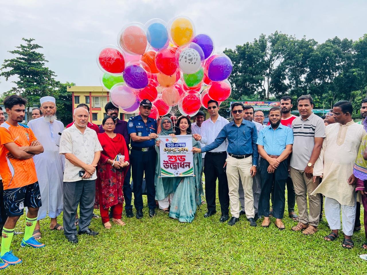 লৌহজংয়ে ইউএনও গোল্ডকাপ ফুটবল টুর্নামেন্ট-২০২৬ এর উদ্বোধন