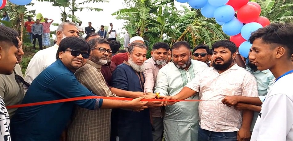 খিলপাড়া ইয়াং বয়েজ একাডেমি ফুটবল টুর্নামেন্টের উদ্বোধন