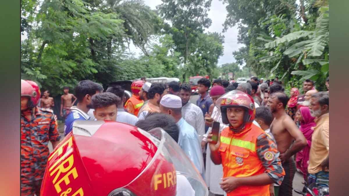 বাগেরহাটে ট্রাকচাপায় মোটরসাইকেল চালকের মৃ/ত্যু