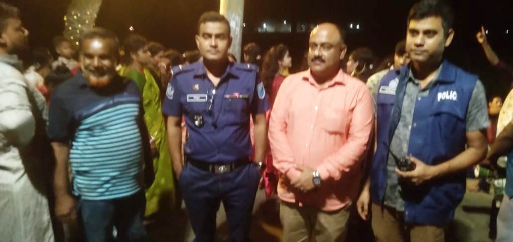 প্রতিমা বিসর্জনের মধ্যদিয়ে শেষ হলো  দুর্গোৎসব
