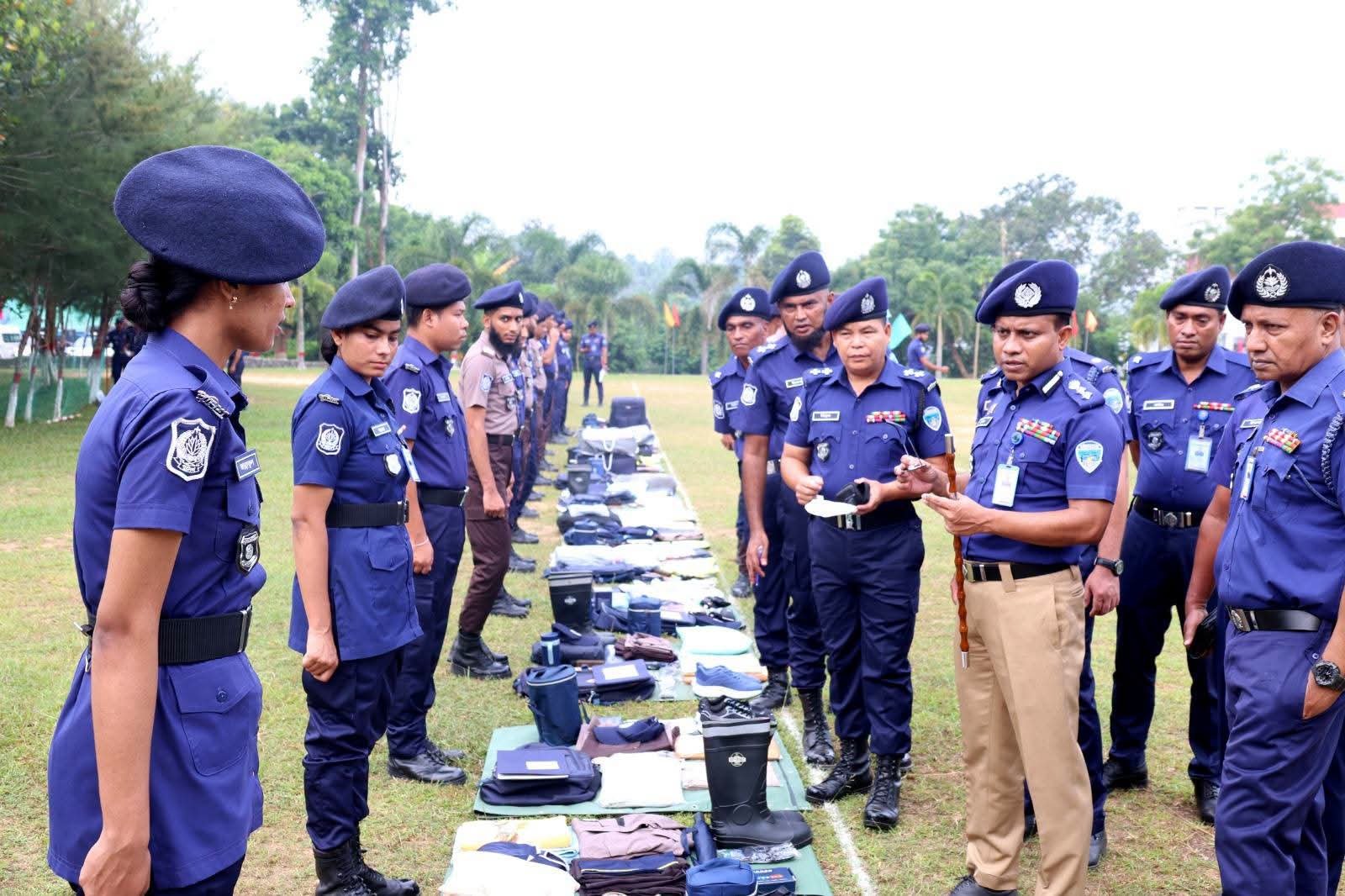 জননিরাপত্তা নিশ্চিত করতে পুলিশ সদস্যদের প্রতি পুলিশ সুপারের আহ্বান